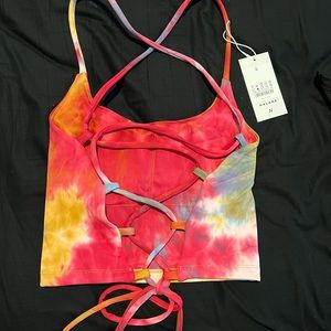 HALARA spaghetti strap tie dye crisscross lace up cropped tank top